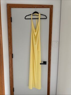 437 Yellow Halter Maxi Dress - Elegant Summer Style